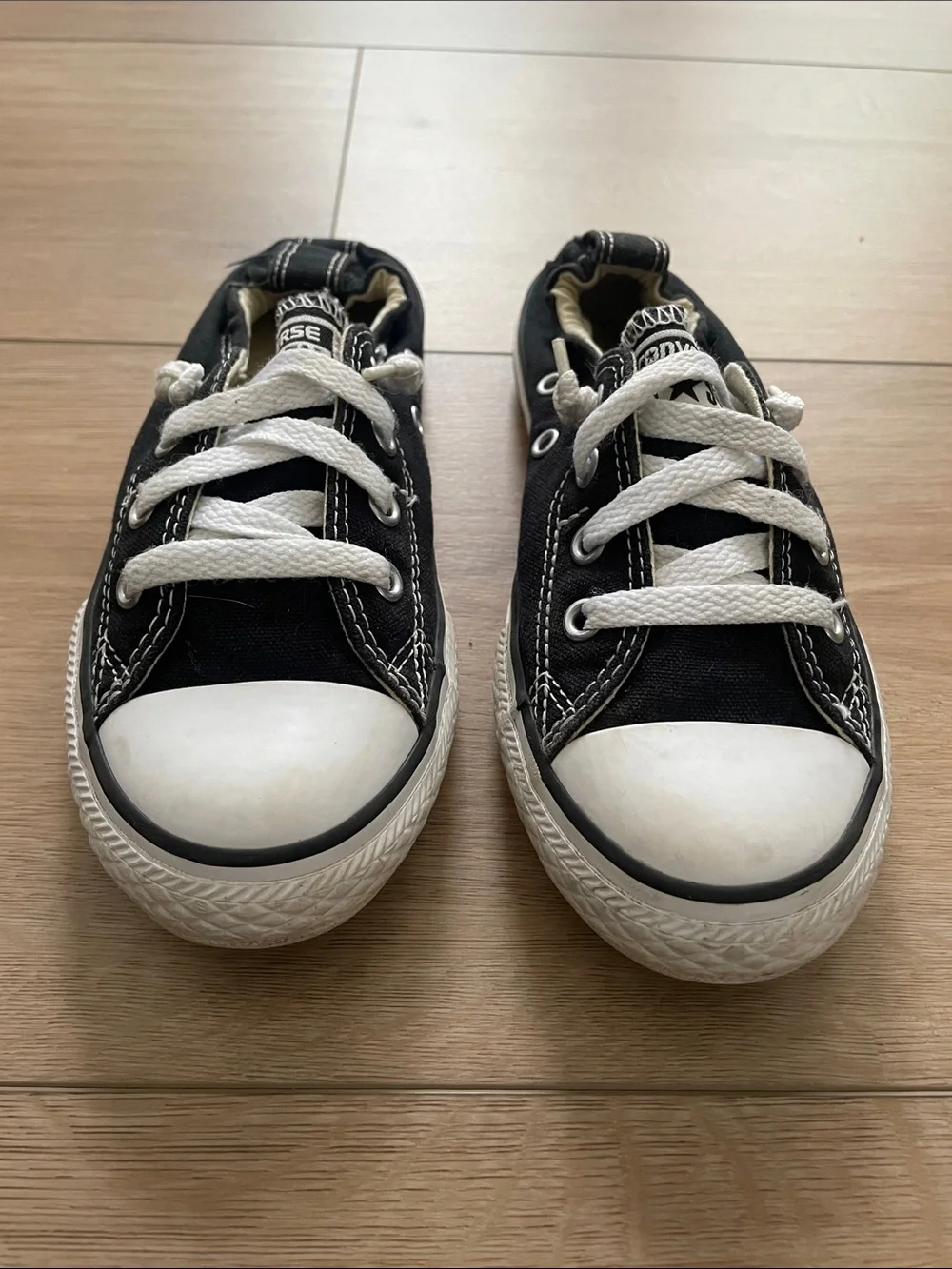 Converse Kids 2 Low-Top Slip-On Sneakers in NavyAthletic Shoes, All star Casual